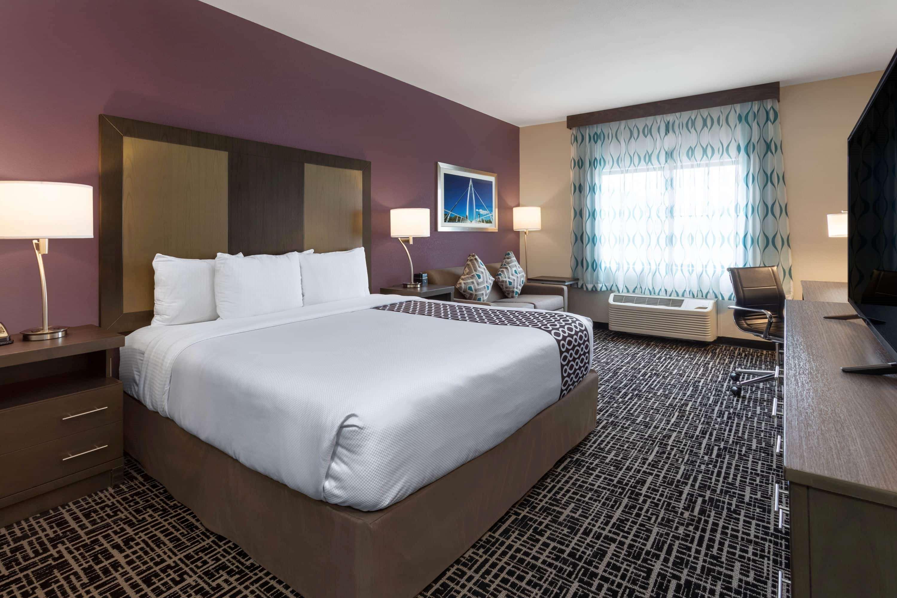 La Quinta By Wyndham Wichita Airport Ξενοδοχείο Εξωτερικό φωτογραφία