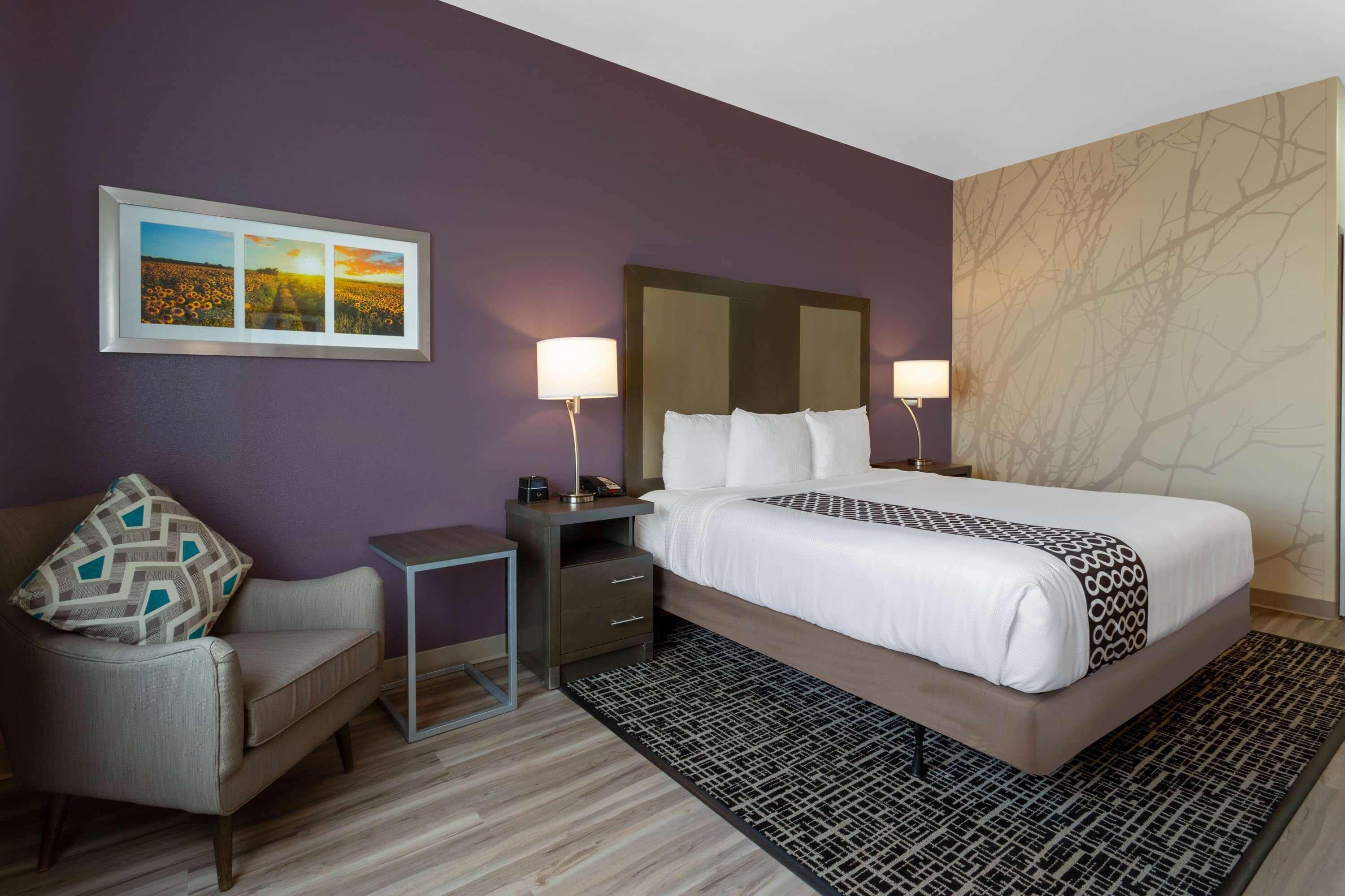 La Quinta By Wyndham Wichita Airport Ξενοδοχείο Εξωτερικό φωτογραφία
