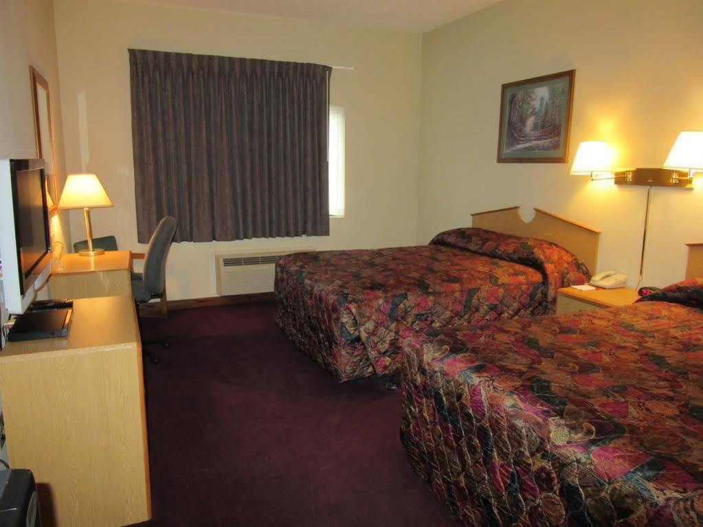 La Quinta By Wyndham Wichita Airport Ξενοδοχείο Εξωτερικό φωτογραφία