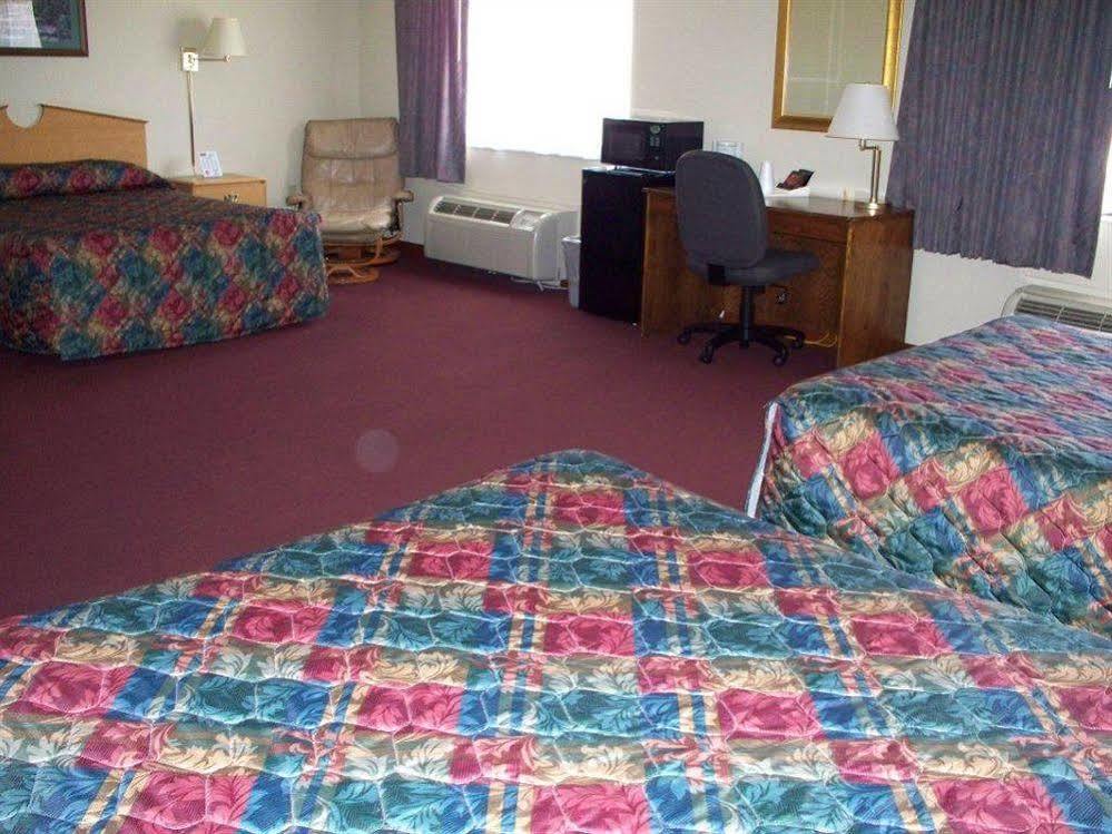 La Quinta By Wyndham Wichita Airport Ξενοδοχείο Εξωτερικό φωτογραφία